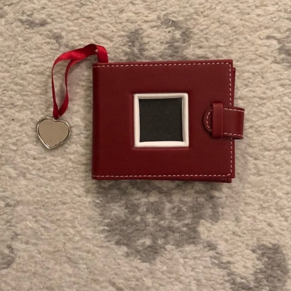 Small Red Leather 3' x 3.5' Photo Album - Picture 8 of 8